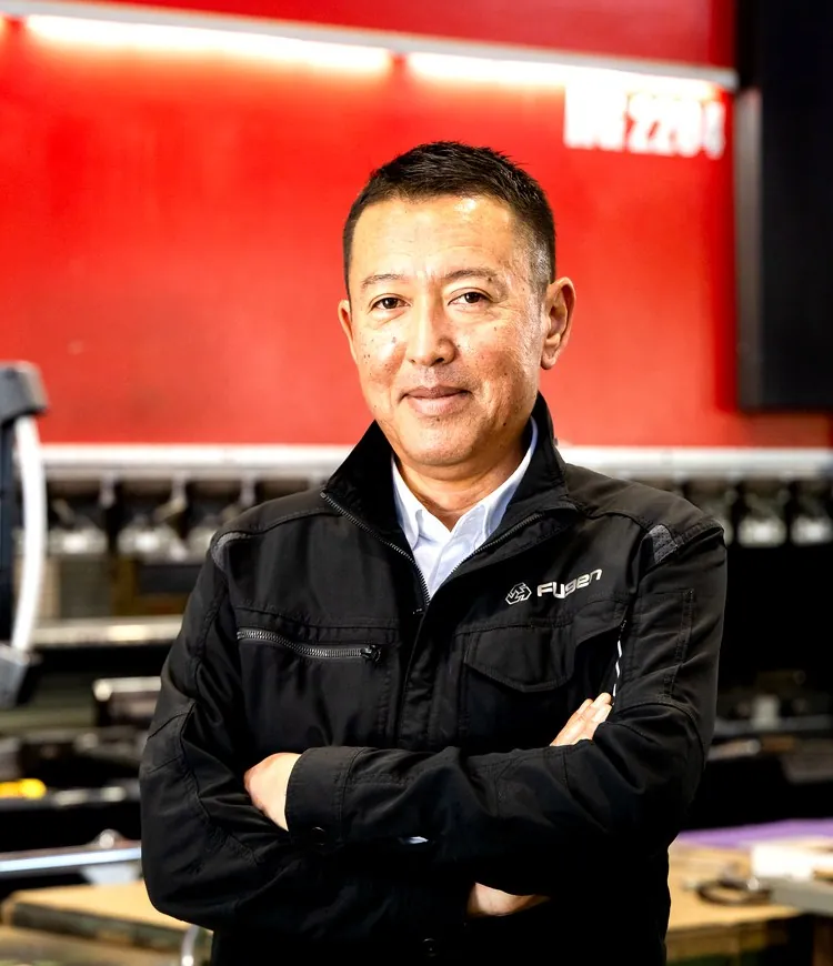 代表取締役社長 白水 善丈